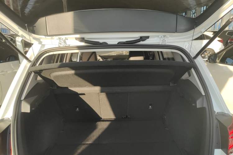 Used Volkswagen Golf Sportsvan 2019 280TSI Automatic Trendy Edition China V Standard
