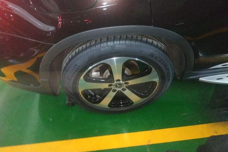 Used Mercedes-Benz GLC 2019 Facelift GLC 260 L 4MATIC Luxury Model
