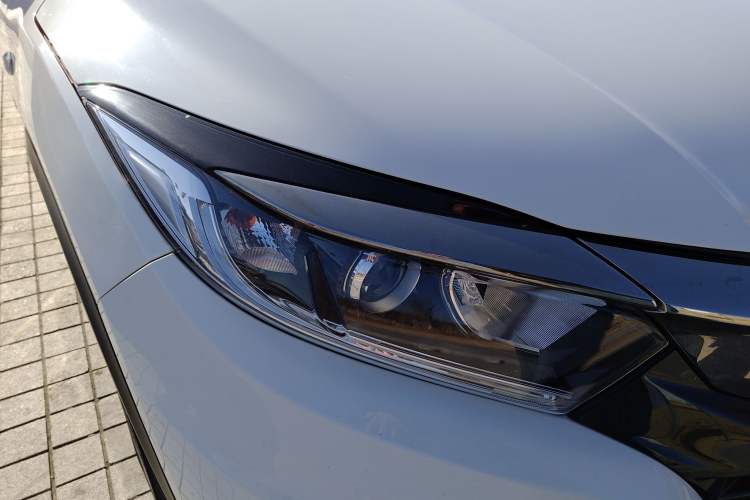 Used Honda Vezel 2020 1.5L CVT Pioneer Edition