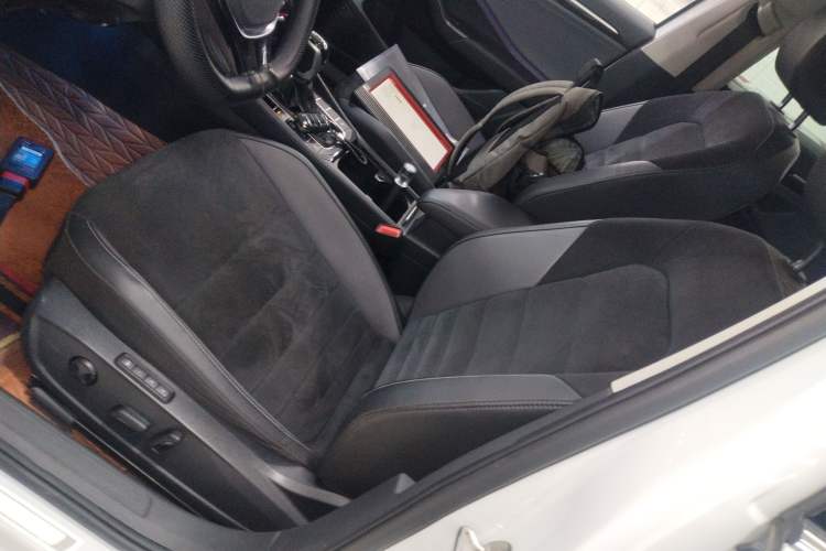 Used Volkswagen Sagitar 2021 280TSI DSG Excellence Edition
