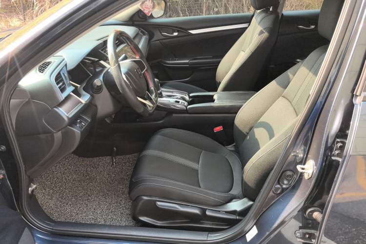 Used Honda Civic 2016 220TURBO CVT Luxury Edition