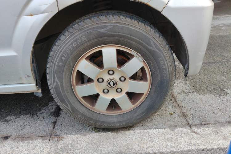 Used Dongfeng Xiaokang C37 2015 1.5L Standard II DK15-06
