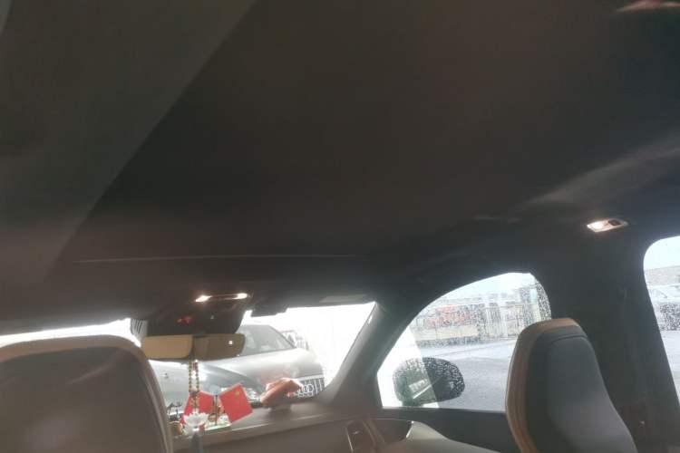 Used Volvo XC90 2019 T5 Zhiyi Edition 5-Seater China VI Standard
