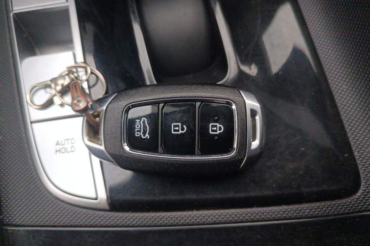 Used Hyundai Elantra 2021 1.5L CVT GLX Elite Edition
