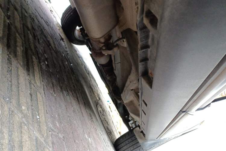 Used Geely Auto Emgrand X7 Sport 2016 2.0L Manual Smart Connect Version
