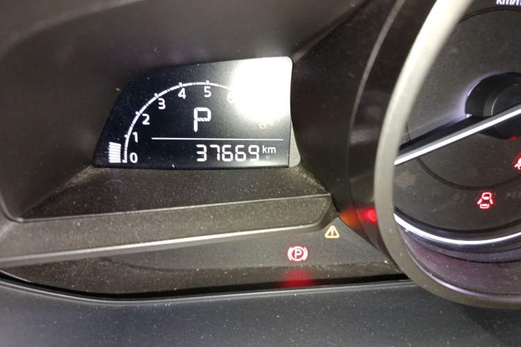 Used Mazda CX-4 2018 2.0L Automatic Two-Wheel Drive Blue Sky Dynamic Version China VI Standard
