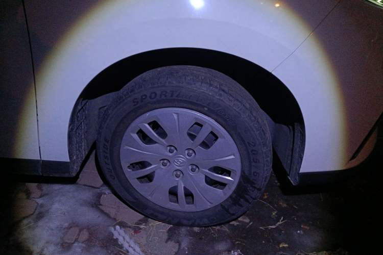 Used SAIC MAXUS G50 2023 1.5T Manual Comfort A