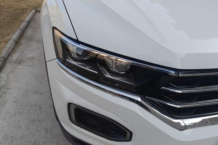 Used Volkswagen T-ROC 2022 280TSI DSG Two-Wheel Drive Comfort PLUS
