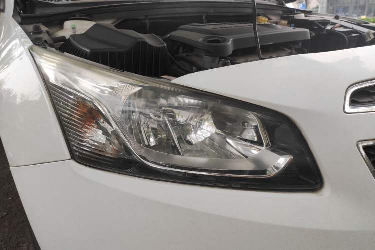 Used Chevrolet Cruze 2015 1.5L Classic SE MT