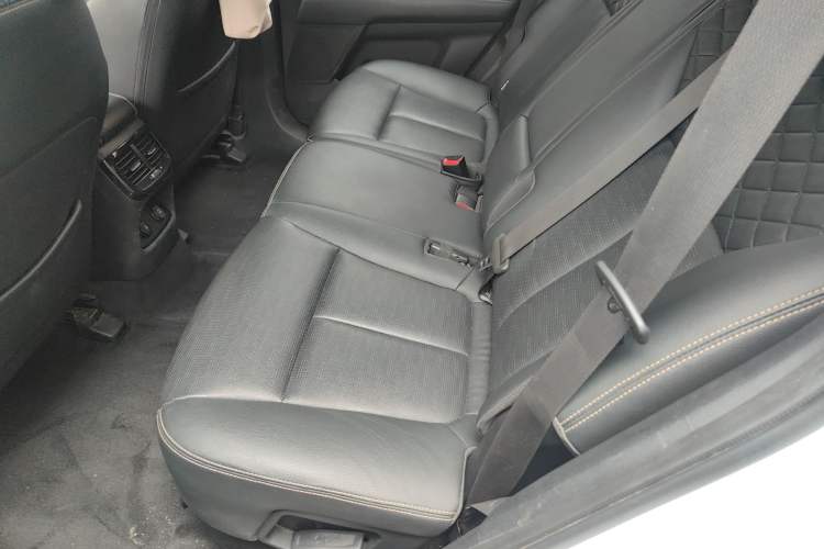 Used Kia KX7 2020 2.0T Automatic Two-Wheel Drive GLS 7-Seater