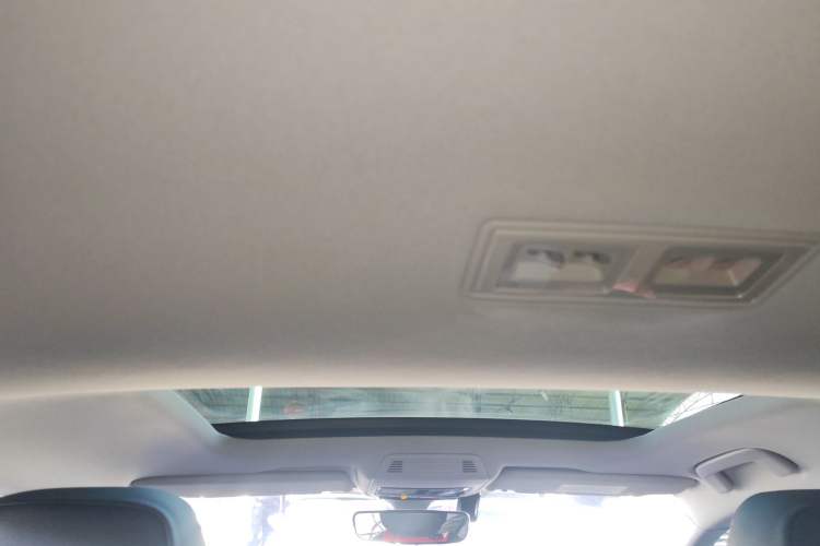 Used Volkswagen Lamando 2024 Lavida L 280TSI DSG Cool & Spicy Edition
