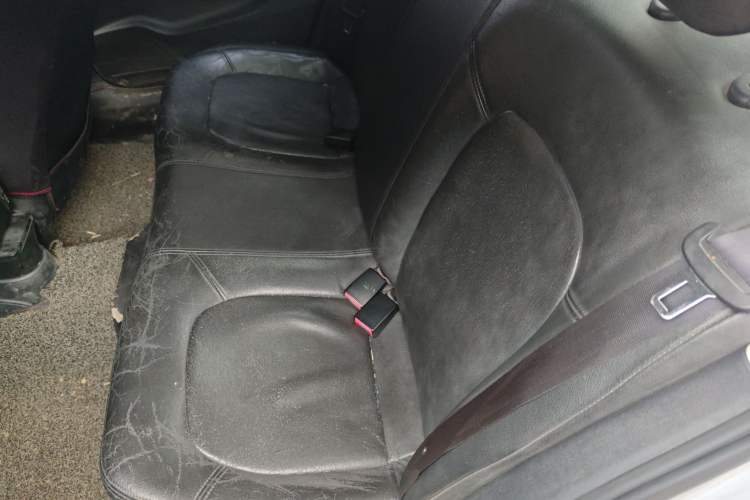 Used Volkswagen Jetta 2015 1.6L Manual Fashion Edition