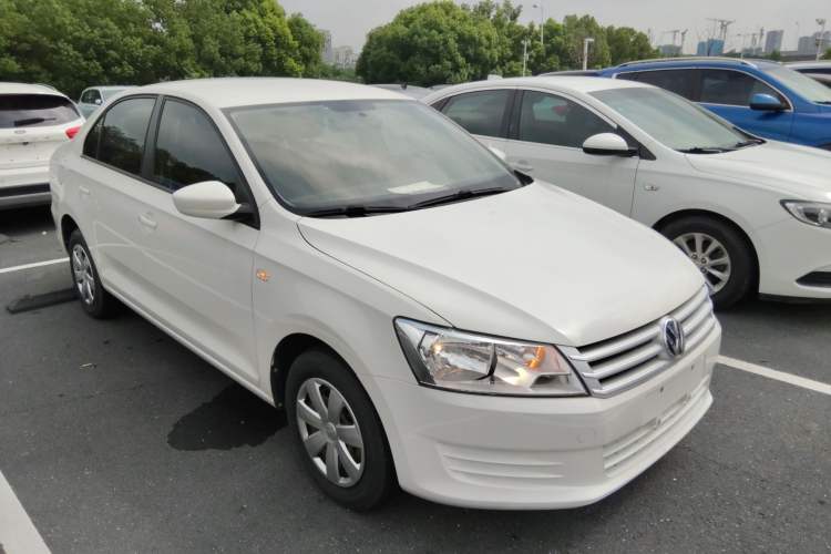 Used Volkswagen Santana 2015 1.4L Manual Fashion Edition
