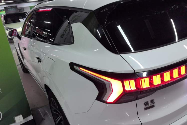 Used Lynk & Co 09 EM-P 2023 2.0TD EM-P Long-Range Version PM 7-Seater
