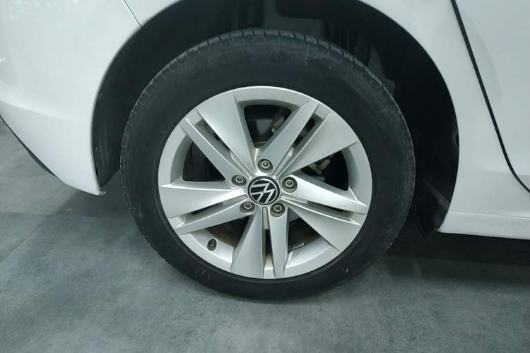 Used Volkswagen Golf 2023 200TSI DSG