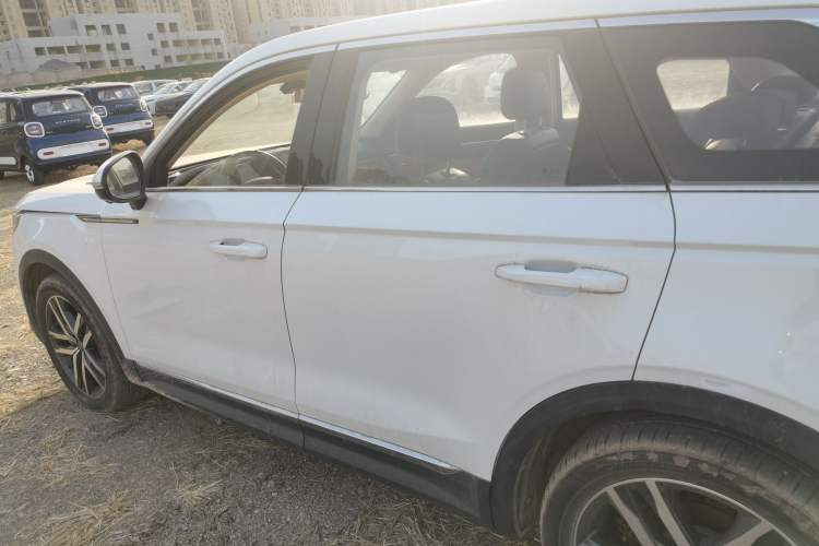 Used Bestune T99 2023 2.0T Automatic Luxury Version