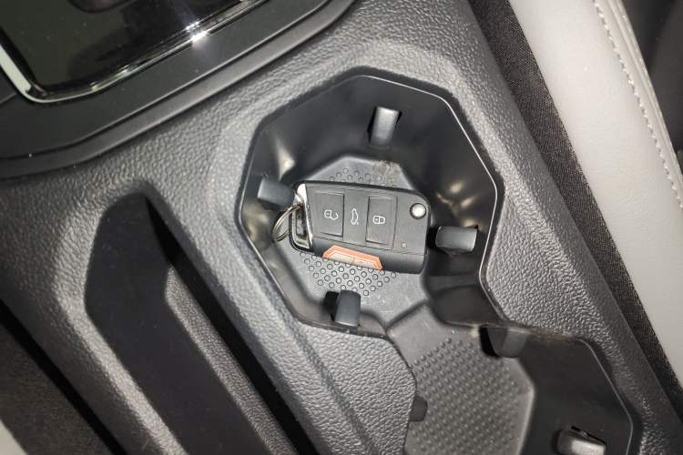 Used Volkswagen Bora 2023 300TSI DSG Prestige Edition