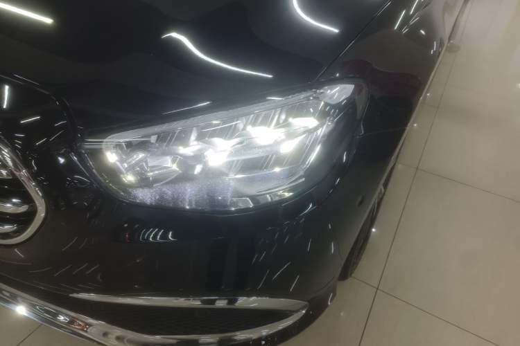 Used Mercedes-Benz E-Class New Energy 2022 Facelift E 350 e L Plug-in Hybrid Sedan
