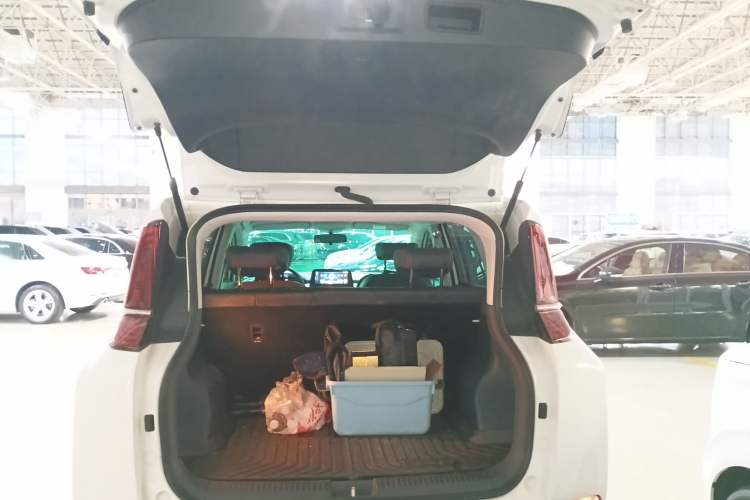 Used Bestune NAT 2023 PRO Comfortable Travel Extended Range Battery-Swap Version 401km