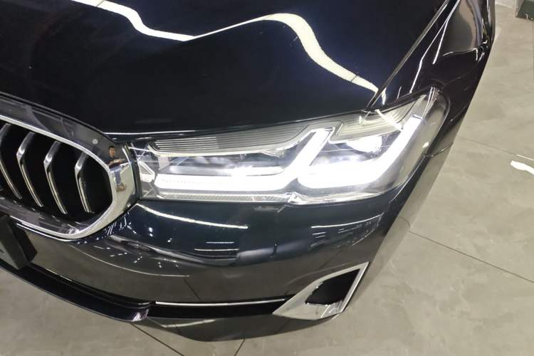 Used BMW 5 Series 2022 Second Facelift 525Li Luxury Package
