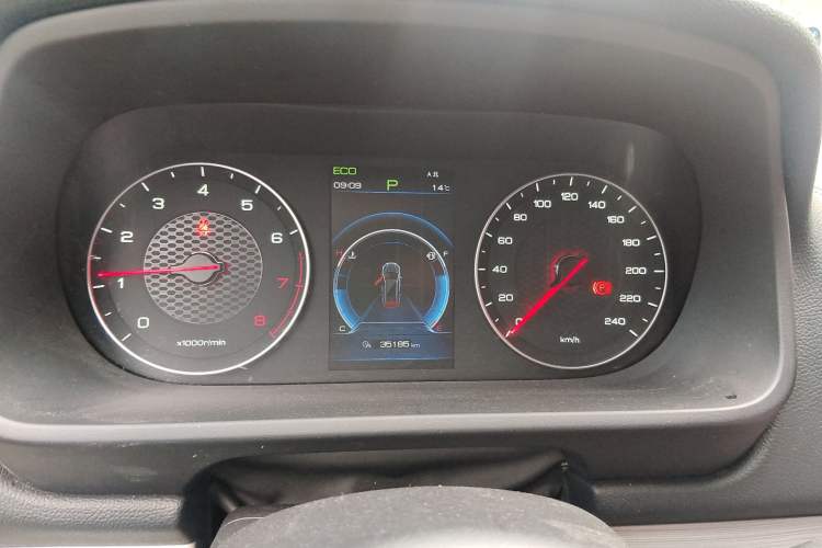 Used BYD Tang 2018 2.0T Automatic SmartConnect Luxury 7-Seater China V Emission Standard