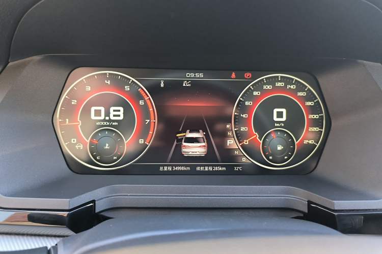 Used Venucia Star 2021 260T Automatic 48V Mild Hybrid Turbocharged Star Achieve Edition
