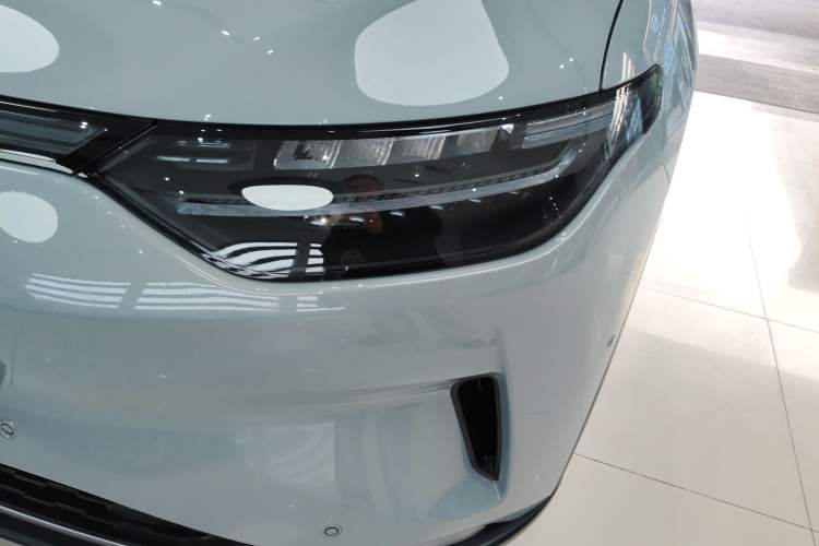 Used Leapmotor C11 2024 All-Electric 580 Luxury Edition
