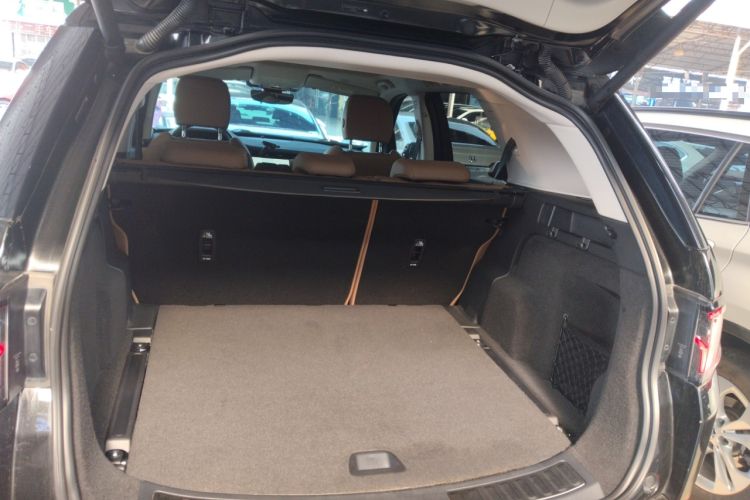 Used Land Rover Discovery Sport 2024 Performance Tech Edition
