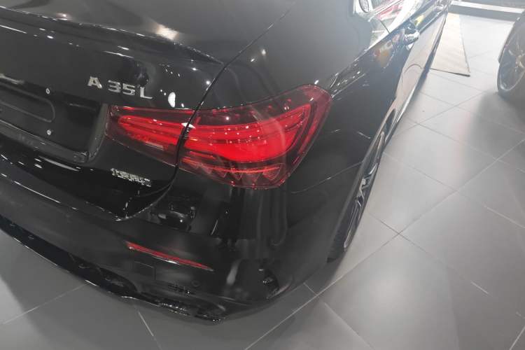 Used Mercedes-Benz A-AMG 2025-Year Restyled AMG A 35 L 4MATIC