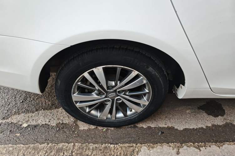 Used Geely Auto Emgrand 2018 1.5L Manual Upward Connect Edition
