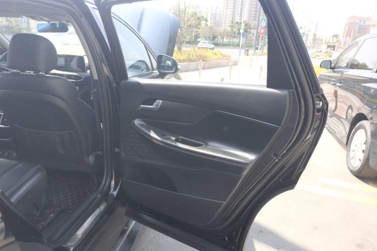 Used Hyundai Santa Fe 2020 380 TGDi Automatic Two-Wheel Drive GLS Luxury Edition
