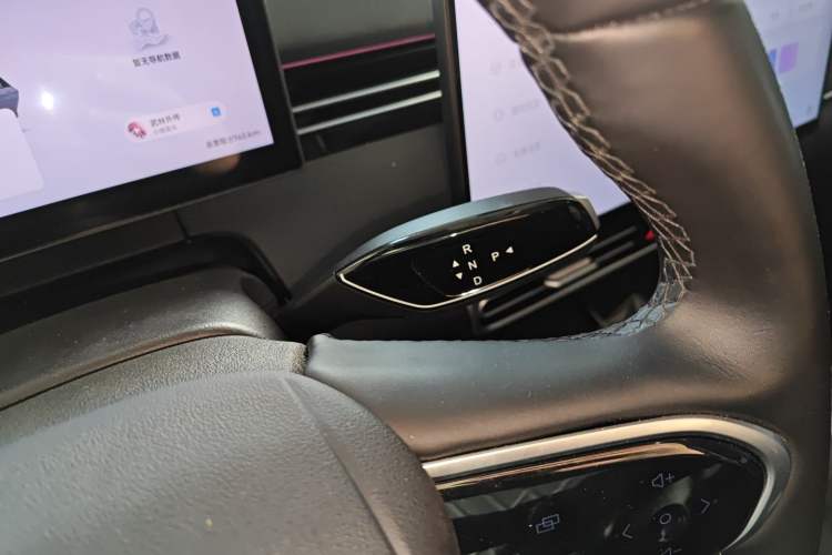 Used Chery Fengyun A8L 2025 1.5 TGDI 145 km Luxury Version
