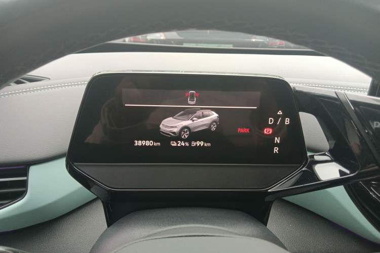 Used Volkswagen ID.4 X 2023 Smart Enjoyment Long-Range Version
