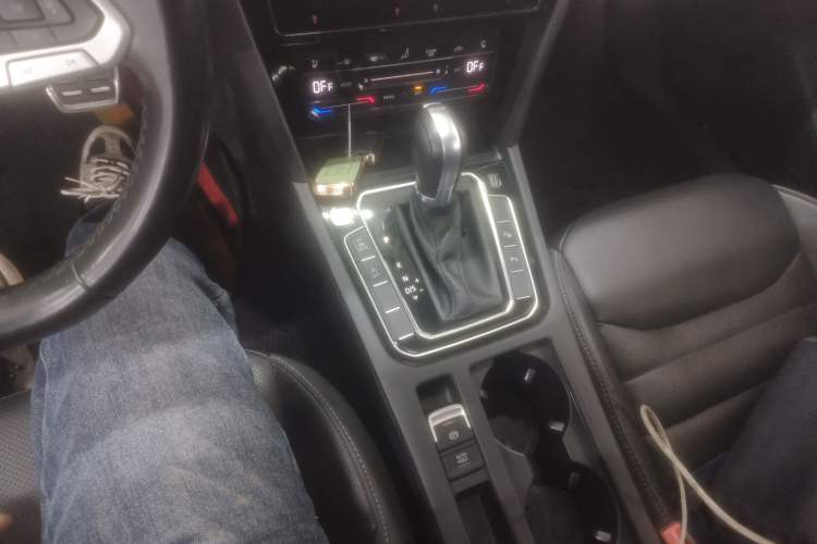 Used Volkswagen FAW-Volkswagen CC 2021 Estate Car 380TSI Vizion Edition
