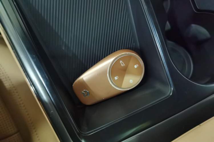 Used Nio ES8 2020 580 km Range Six-Seater Version
