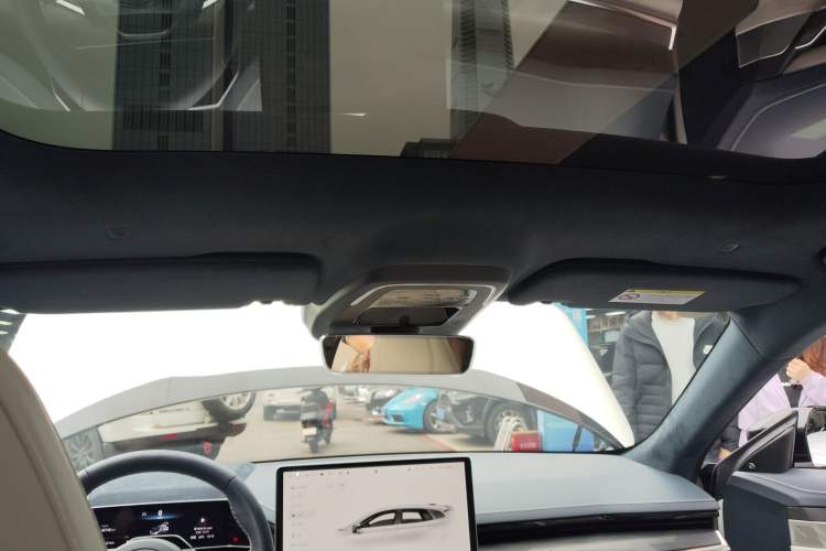 Used Zeekr 001 2023 WE Edition 100 kWh