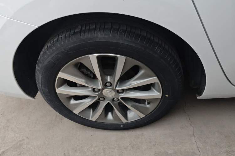 Used Buick GL6 2021 323T Mild Hybrid Connect Luxury Model
