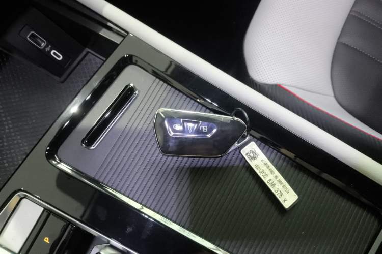 Used Volkswagen Teramont X 2024 380TSI Four-Wheel Drive Longxiang Edition
