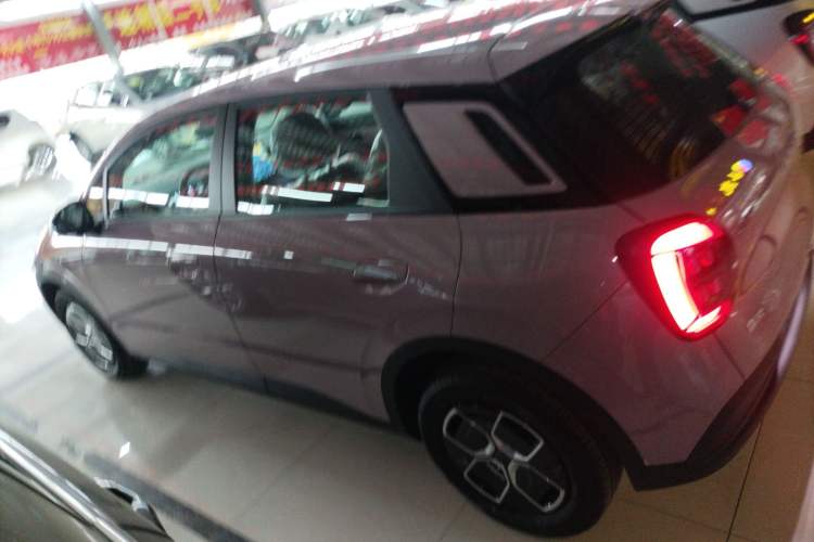 Used AION UT 2025 330 Starlight Edition
