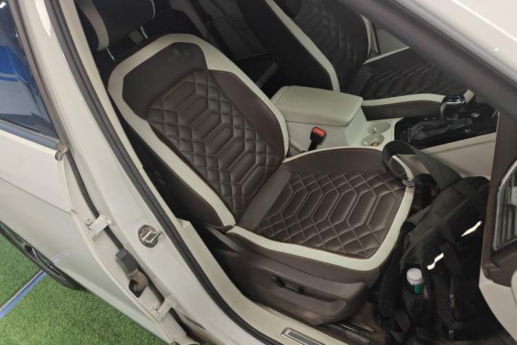 Used Volkswagen Tayron 2023 280TSI Two-Wheel-Drive Luxury Plus Advanced Version