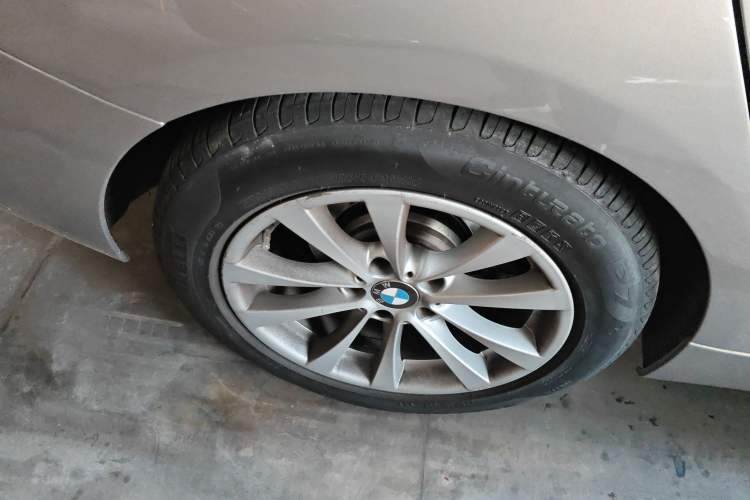 Used BMW 3 Series GT 2016 320i Fashion Model
