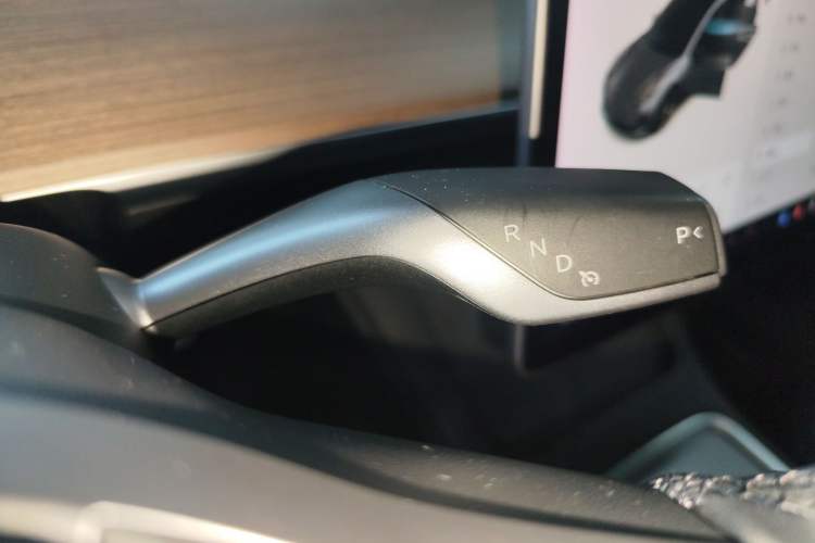 Used Tesla Model 3 2021 Revised Performance Version with All-Wheel Drive 3D1