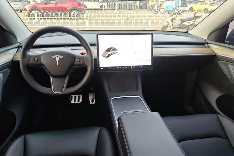 Used Tesla Model Y 2021 Standard Range Rear-Wheel Drive Version