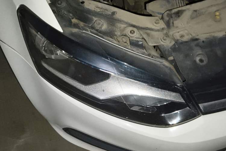 Used Volkswagen Polo 2014 1.4L Manual Fashion Edition