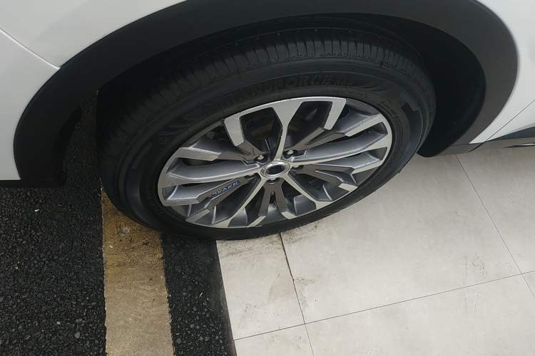 Used Haval H6 2017 Blue Label 1.5T Automatic Two-Wheel Drive ZhiShang Model
