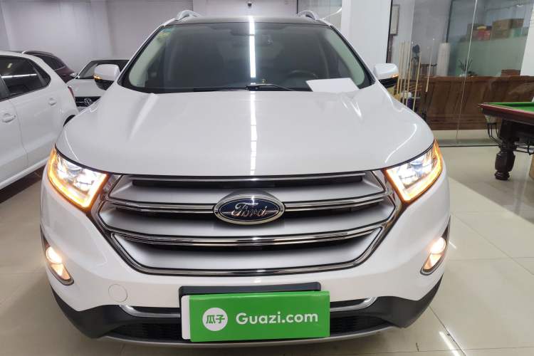 Used Ford Edge 2016 EcoBoost 245 Two-Wheel-Drive Titanium 7-Seater
