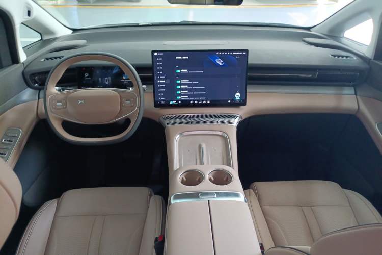 Used XPeng X9 2025 740 Ultra-Long Range Max
