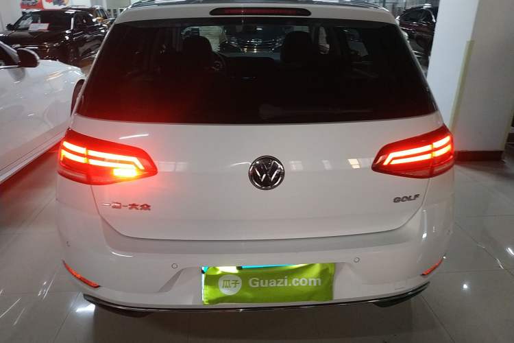 Used Volkswagen Golf 2018 1.6L Automatic Comfort Model

