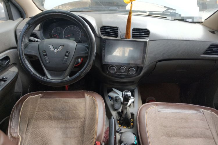 Used Wuling Hongguang 2016 1.5L Restyled S Comfort Version
