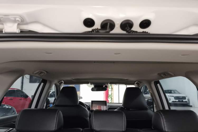 Used Toyota RAV4 2022 2.0L CVT Two-Wheel Drive Fashion Edition
